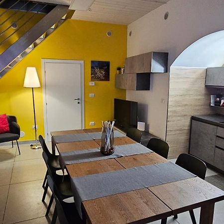 Casa Mordo Lägenhet Monte SantʼAngelo Exteriör bild